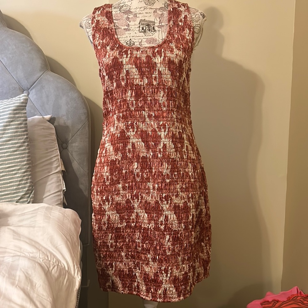 NWOT. Beautiful silk Ganni Dress. - Picture 5 of 8